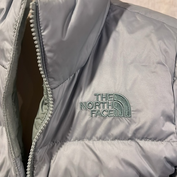 The North Face Women’s Aconcagua 3 Jacket ice blue down puffer jacket - Picture 3 of 17